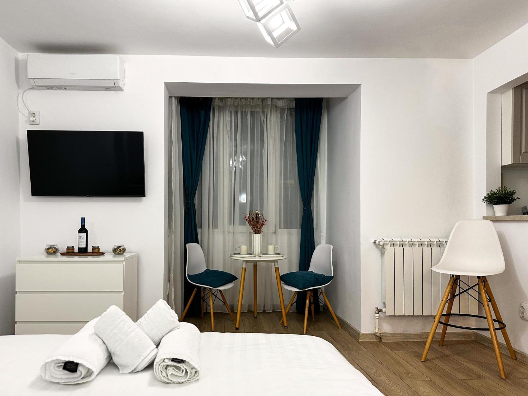Superior One Bedroom Apartment Unirii Square Bukarest Exterior foto